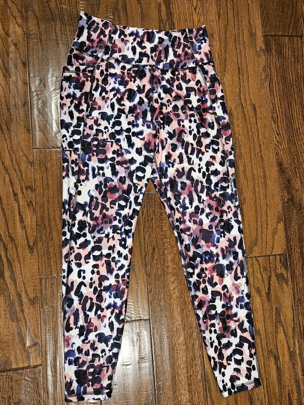 Kinesis Women's High Rise 7/8 Moisture Wicking Leggings, Leopard Print - Size L